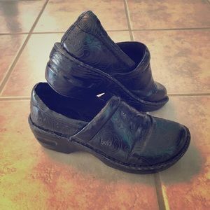 Bolo Women’s Clogs